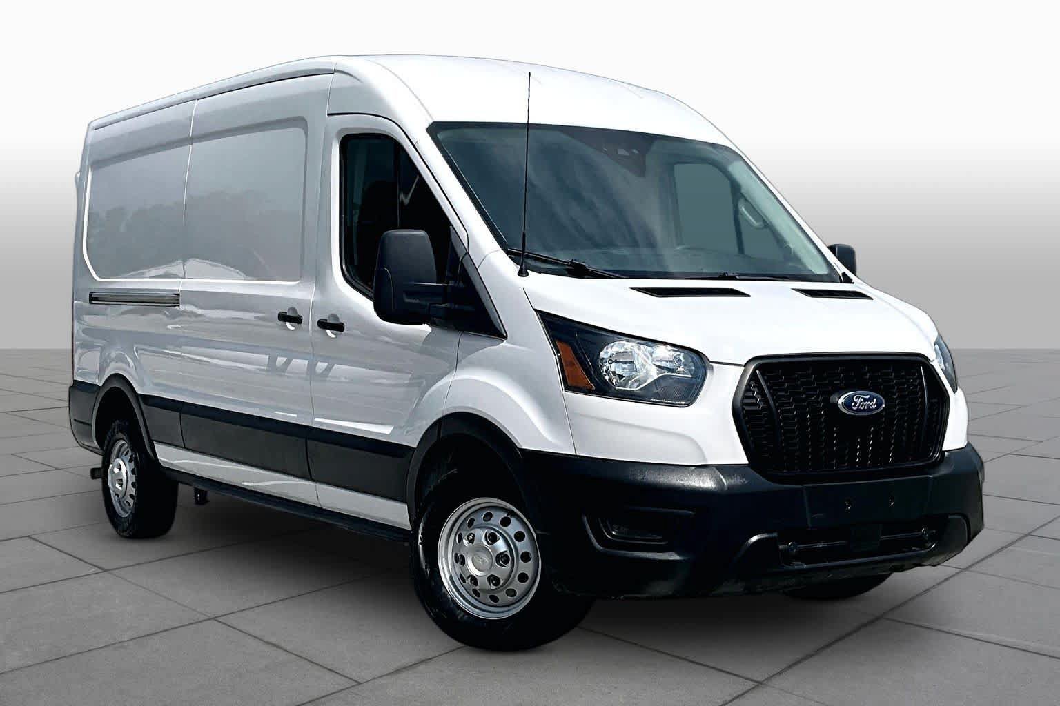Certified 2023 Ford Transit 250 Medium Roof AWD image 3