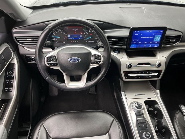 Certified 2024 Ford Explorer XLT w/ Equipment Group 202A AWD/4WD image 20