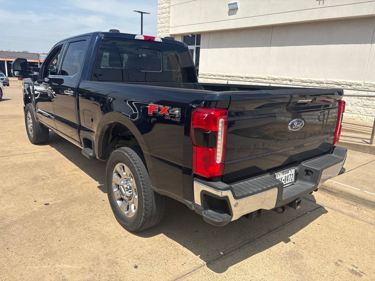 Certified 2024 Ford F250 Lariat w/ Lariat Ultimate Package AWD/4WD image 3