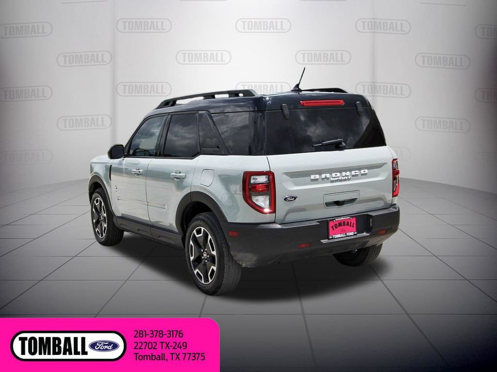 Certified 2022 Ford Bronco Sport Outer Banks w/ Tech Package AWD/4WD image 5