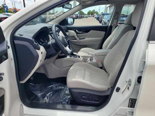 Used 2022 Nissan Rogue Sport SV AWD/4WD image 19