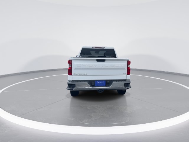 Used 2022 Chevrolet Silverado 1500 LT AWD/4WD image 6