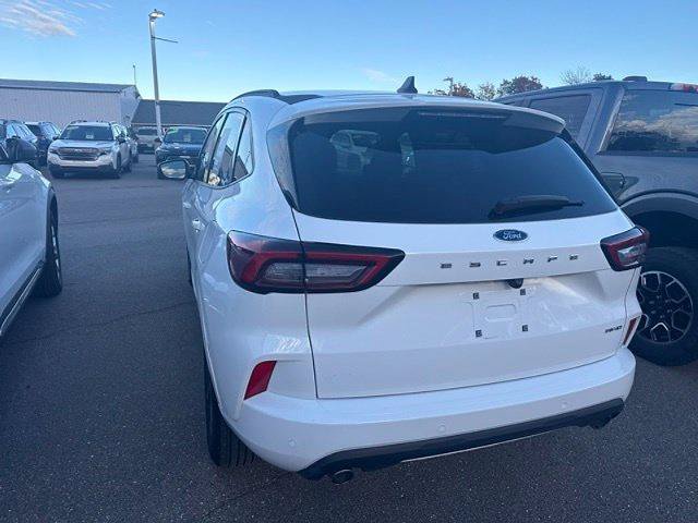 Certified 2023 Ford Escape ST-Line w/ Tech Pack #1 AWD/4WD image 19
