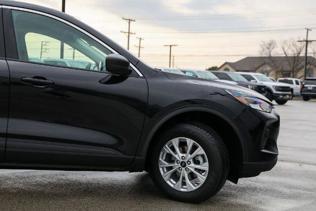 Certified 2023 Ford Escape Active AWD/4WD image 5