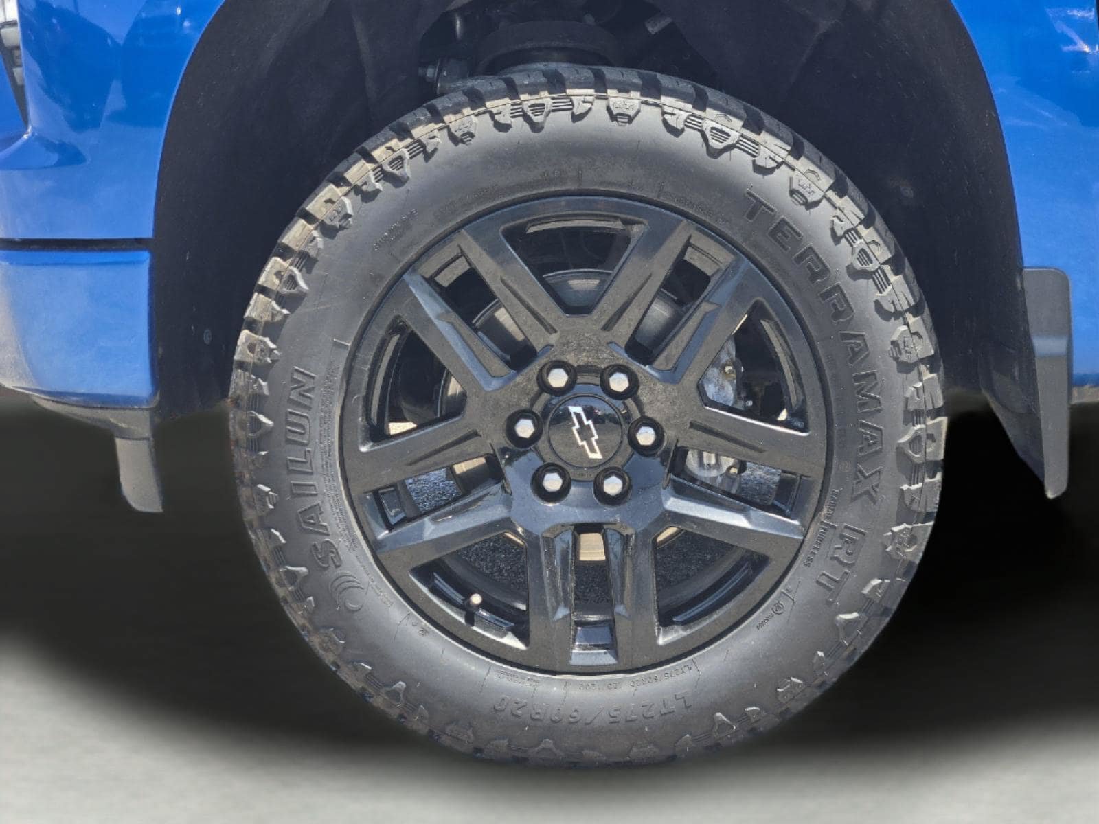 Used 2023 Chevrolet Silverado 1500 Custom w/ LPO, Dark Essentials Package RWD image 11