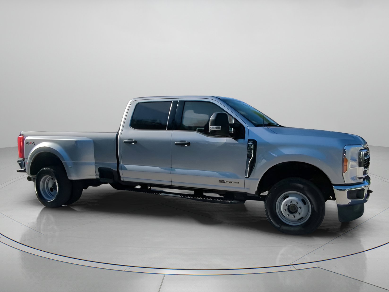 Certified 2024 Ford F350 XLT AWD/4WD image 35