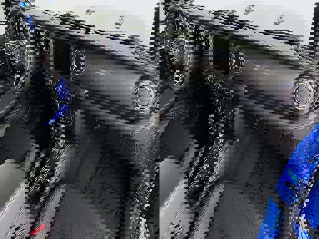 Used 2022 Jeep Wrangler Unlimited Sahara image 32