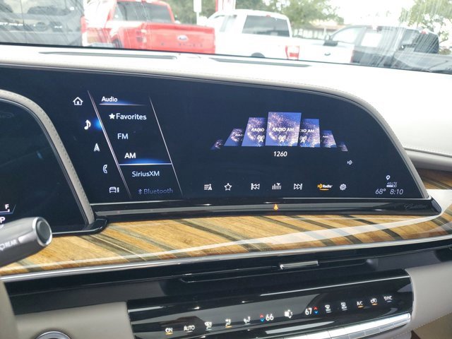 Used 2023 Cadillac Escalade Premium Luxury Platinum image 27