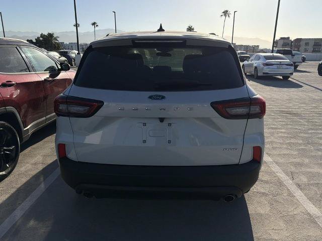 Certified 2025 Ford Escape ST-Line Select AWD/4WD image 9
