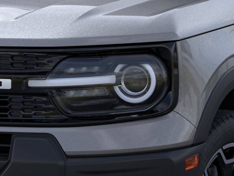 Certified 2025 Ford Bronco Sport Outer Banks w/ Outer Banks Tech Package+ AWD/4WD image 18