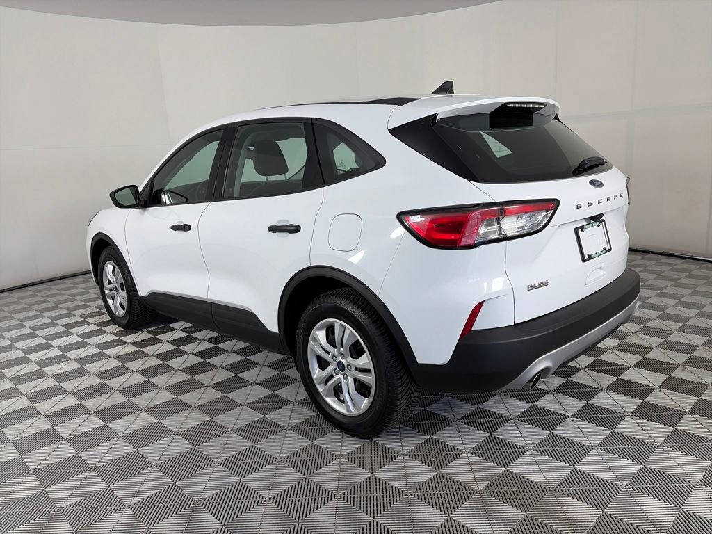 Certified 2022 Ford Escape S image 3