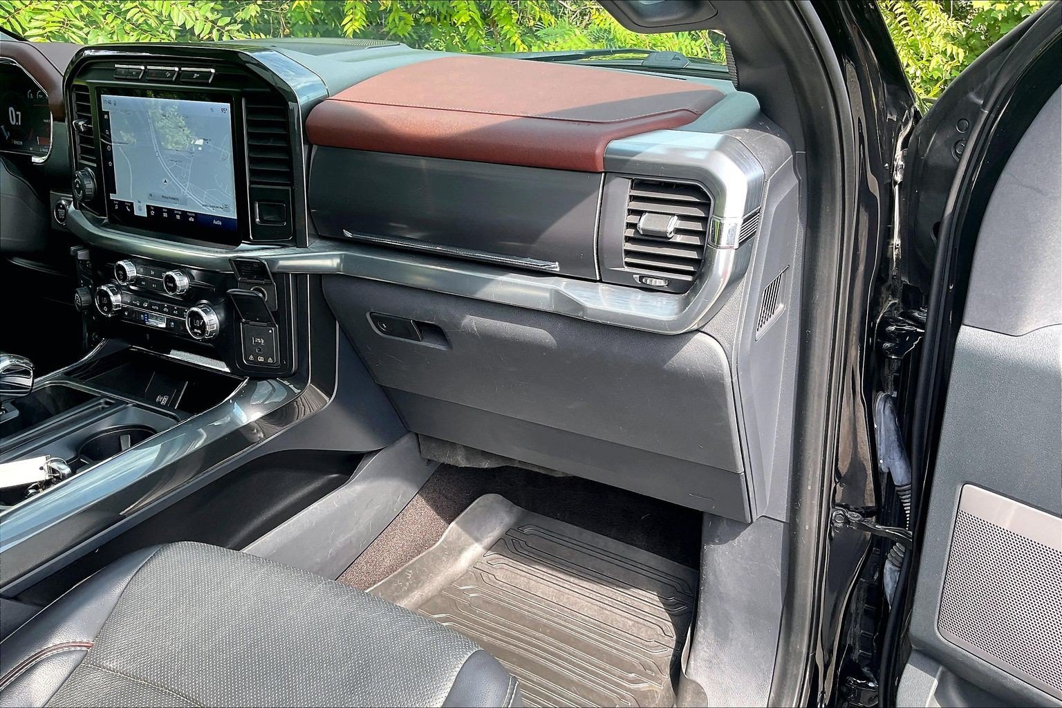Certified 2021 Ford F150 Lariat w/ Equipment Group 502A High AWD/4WD image 16