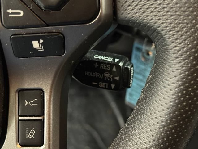 Used 2021 Toyota Tacoma SR5 RWD image 18