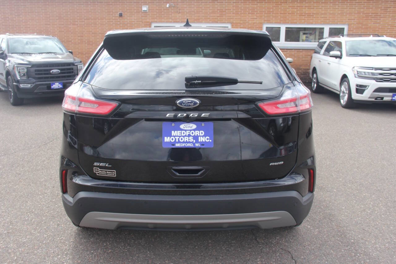 Certified 2024 Ford Edge SEL AWD/4WD image 5