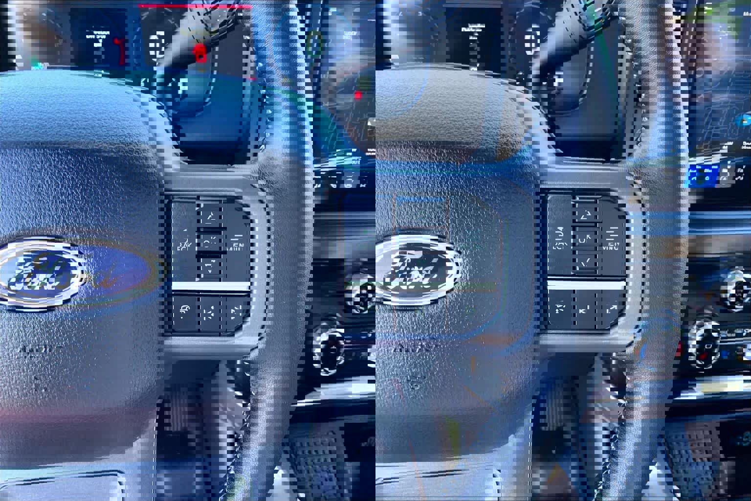 Certified 2024 Ford F250 Lariat w/ Lariat Ultimate Package image 20