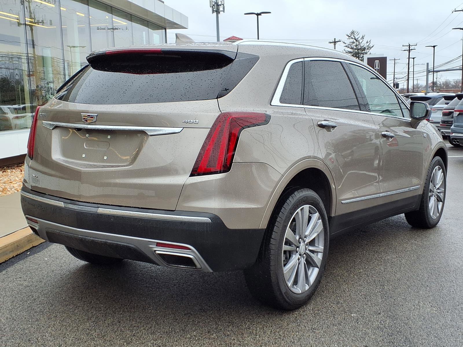 Used 2023 Cadillac XT5 Premium Luxury image 5