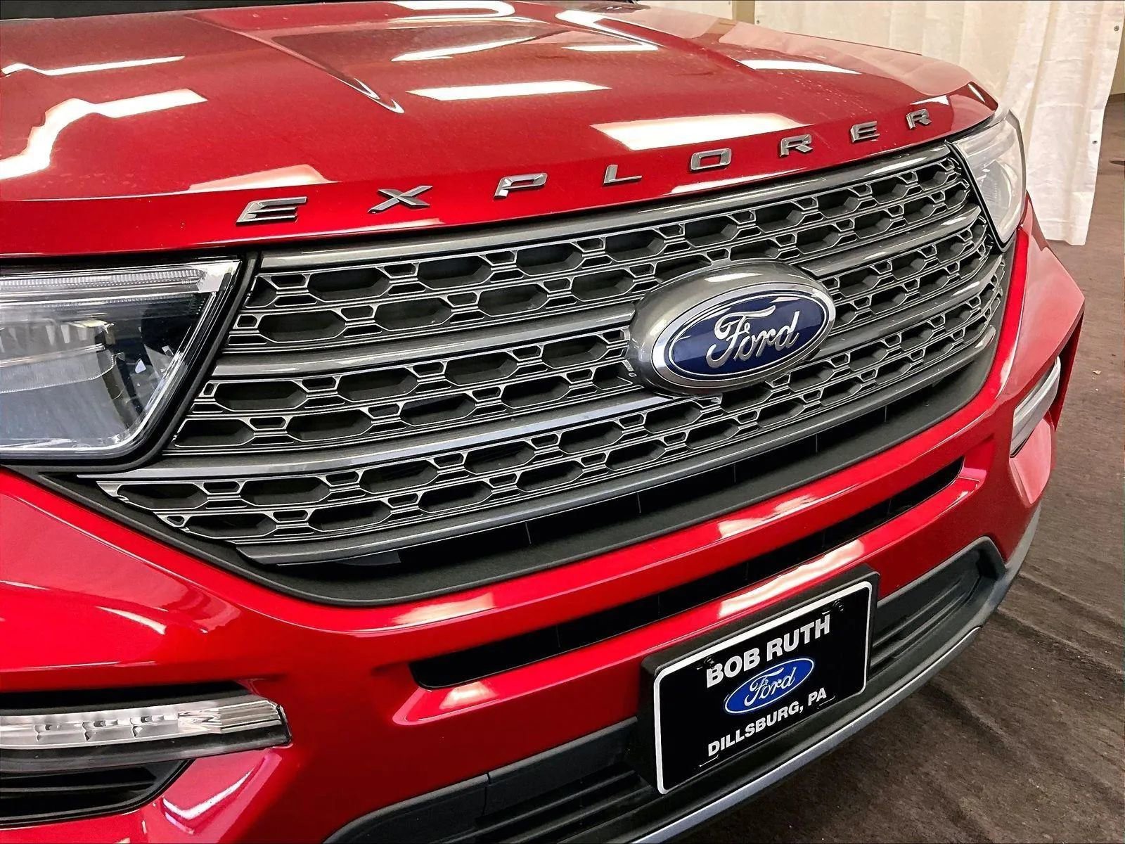 Certified 2023 Ford Explorer XLT w/ Equipment Group 202A image 30