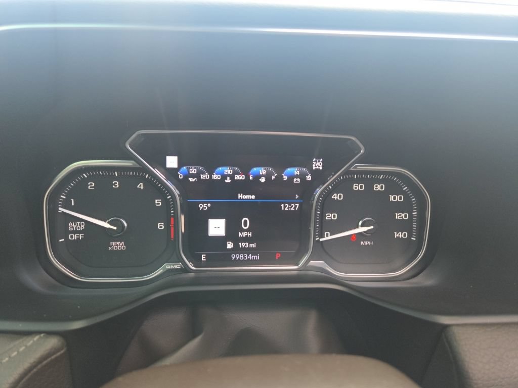 Used 2021 GMC Yukon Denali w/ Denali Premium Package AWD/4WD image 31