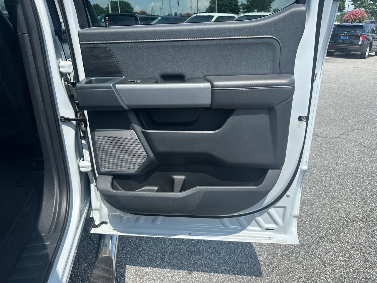 Certified 2025 Ford F150 Lariat AWD/4WD image 18