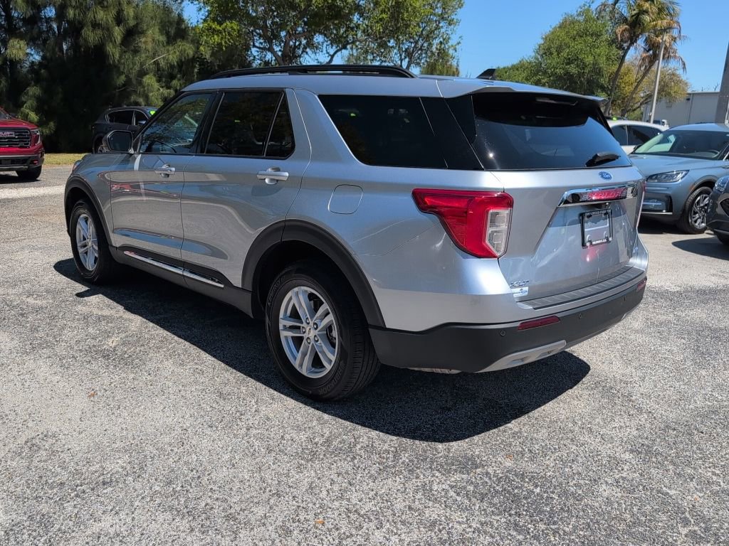 Certified 2023 Ford Explorer XLT w/ Equipment Group 202A image 6