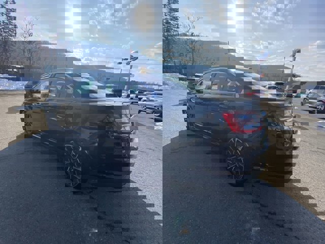 Certified 2018 Ford Taurus SEL w/ Equipment Group 201A image 7