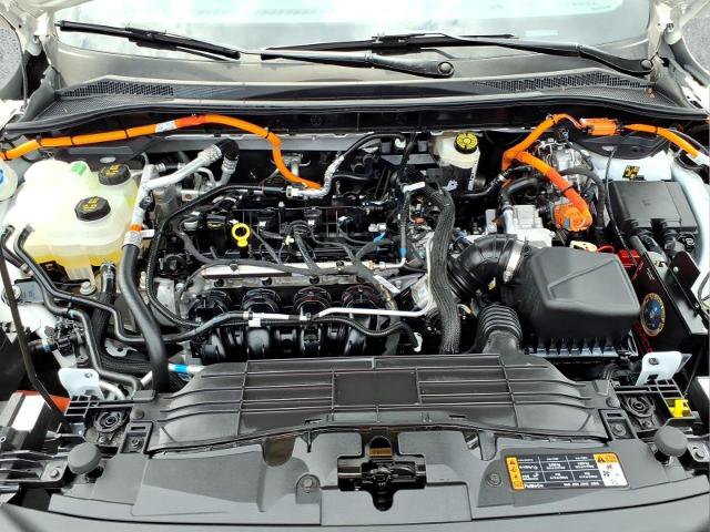 Certified 2024 Ford Escape SE FWD image 13