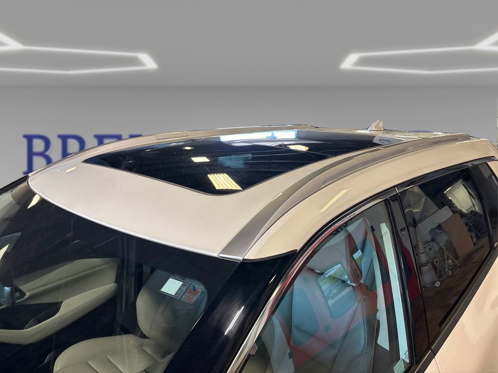 Used 2021 Nissan Rogue SL w/ Premium Package AWD/4WD image 12