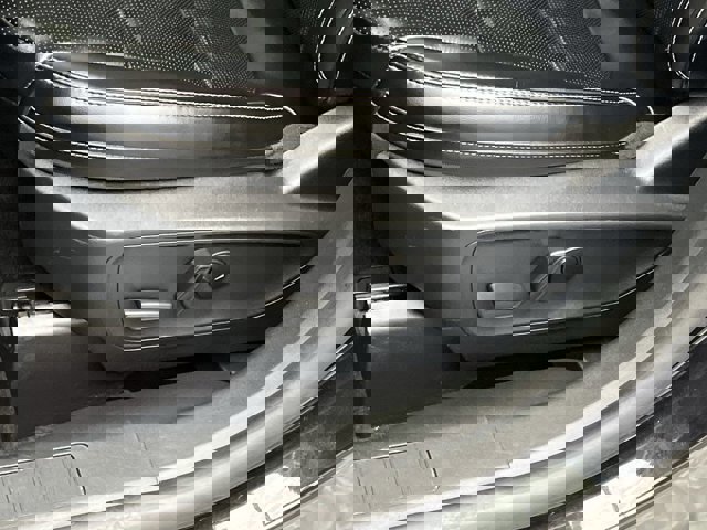 Certified 2024 Ford Escape Platinum image 18