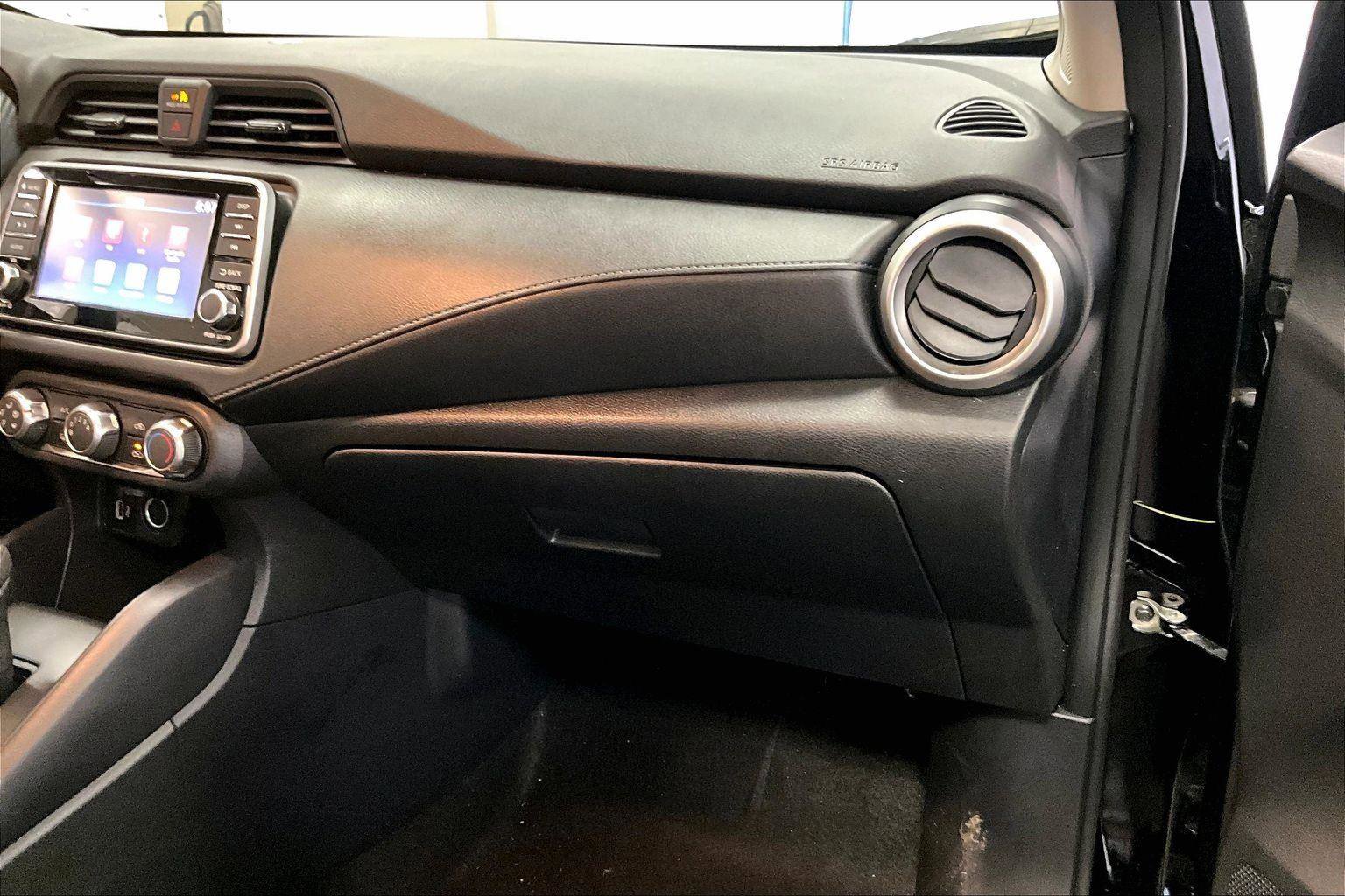 Used 2024 Nissan Versa S w/ Trunk Package image 15