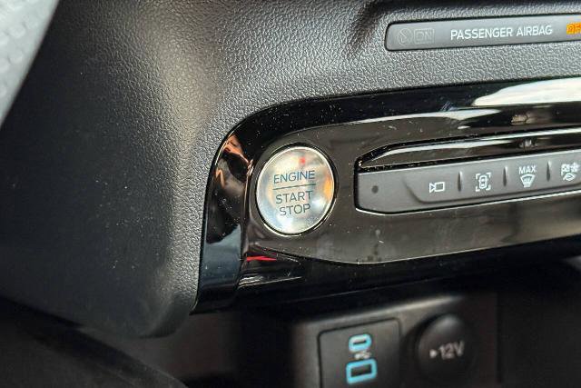 Certified 2023 Ford Escape ST-Line Select w/ Tech Pack #2 image 22