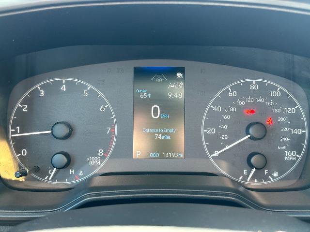 Used 2025 Toyota Corolla LE FWD image 21