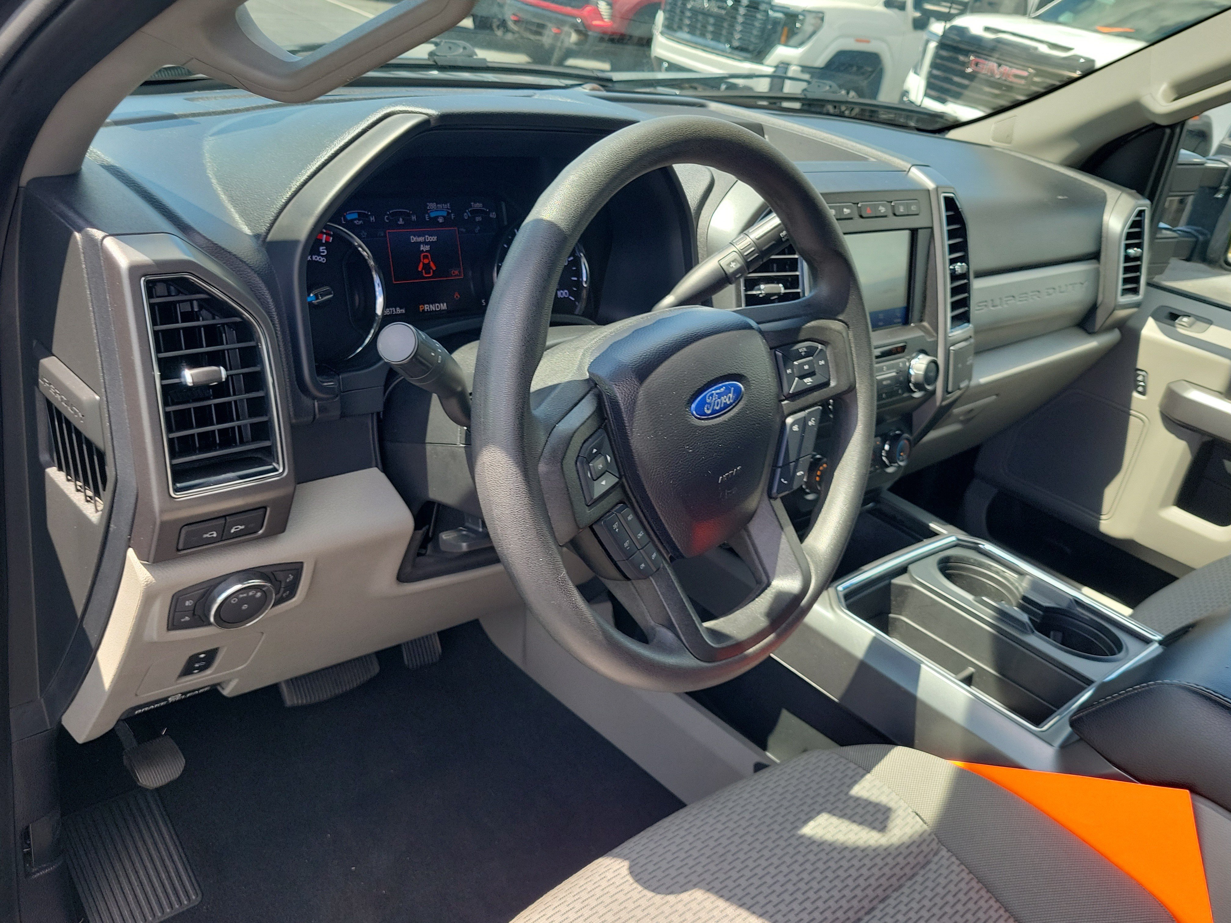 Certified 2020 Ford F250 XLT w/ XLT Premium Package AWD/4WD image 19
