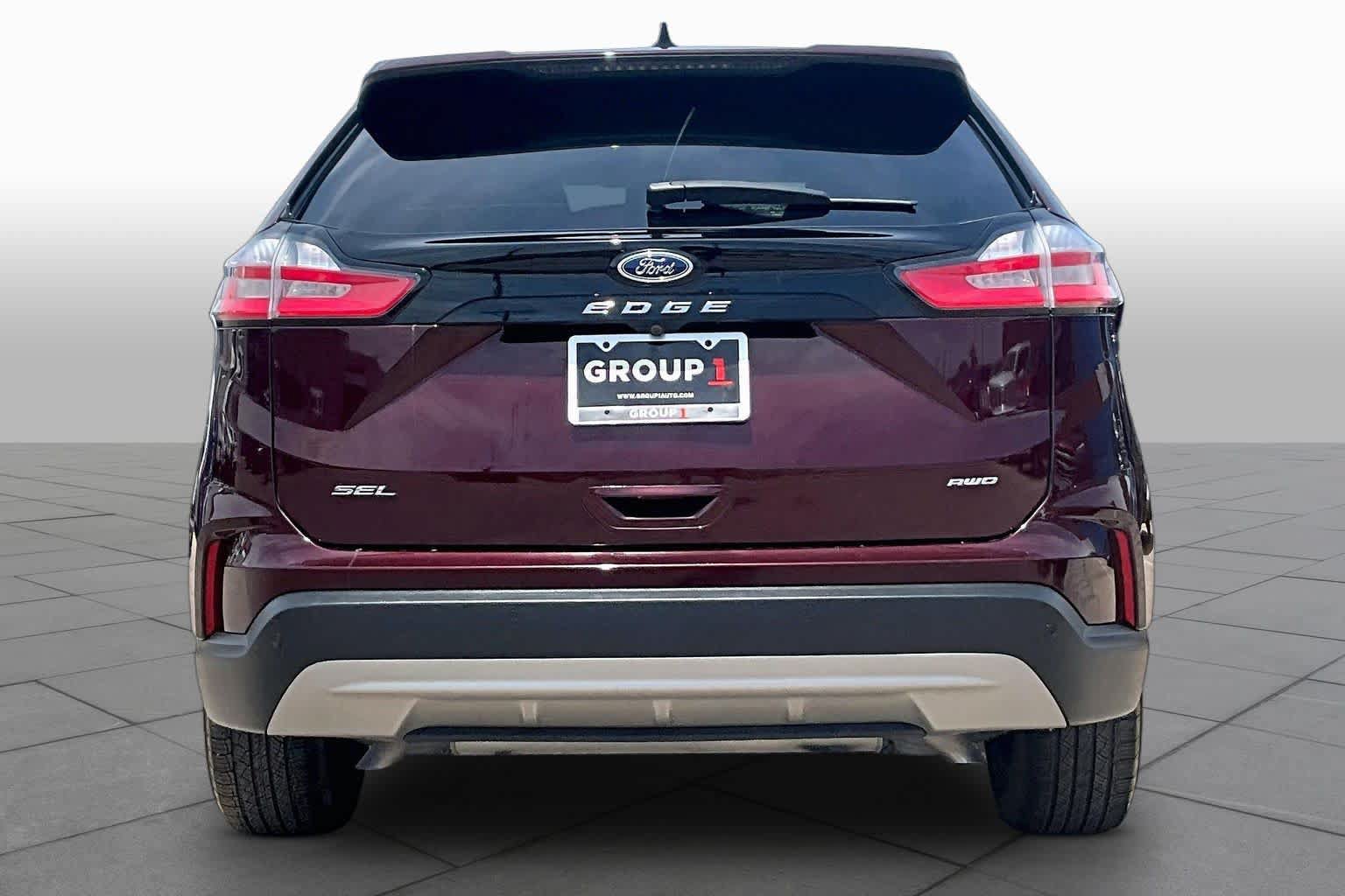 Certified 2023 Ford Edge SEL w/ Convenience Package AWD/4WD image 5