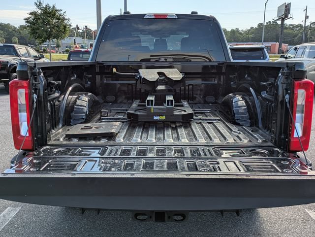 Certified 2023 Ford F350 XLT AWD/4WD image 13