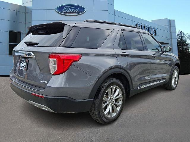 Certified 2023 Ford Explorer XLT w/ Equipment Group 202A image 4