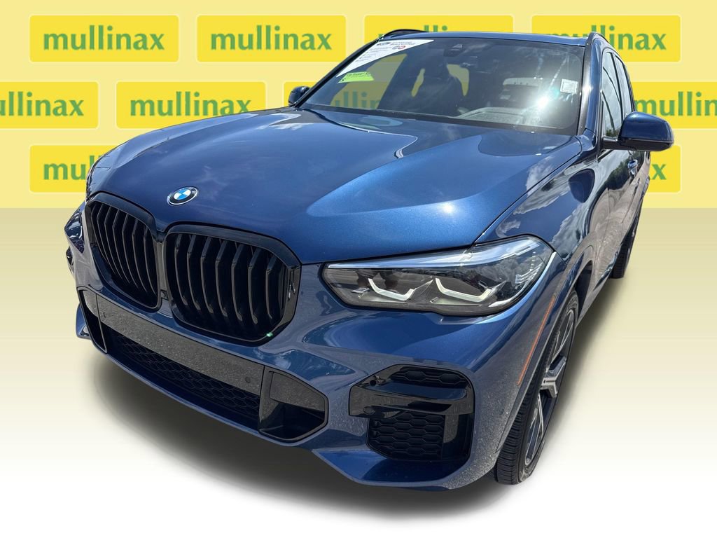 Used 2022 BMW X5 xDrive40i w/ M Sport Package image 5