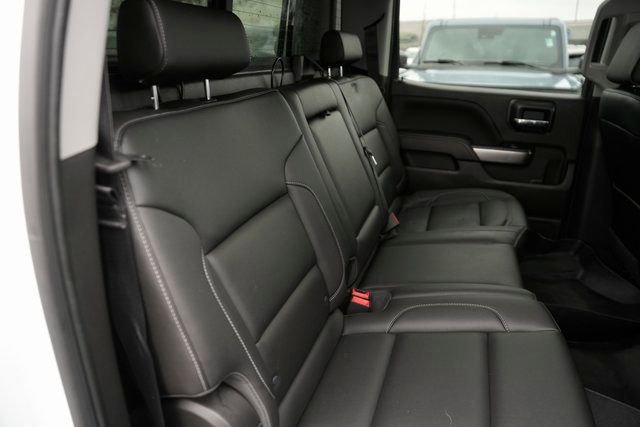 Used 2018 Chevrolet Silverado 1500 LT w/ Texas Edition image 17