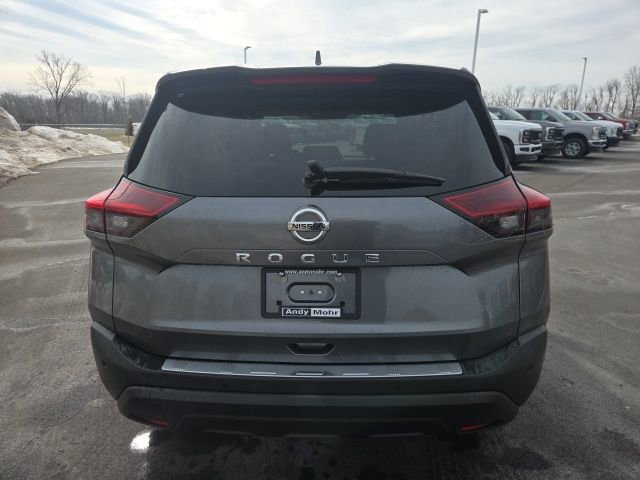 Used 2021 Nissan Rogue S image 3