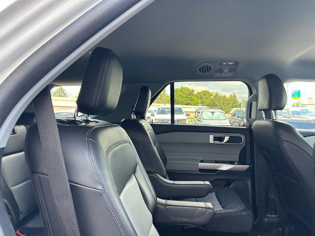 Certified 2024 Ford Explorer XLT w/ Equipment Group 202A AWD/4WD image 18