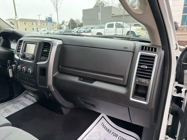 Used 2024 RAM 1500 Classic SLT image 45