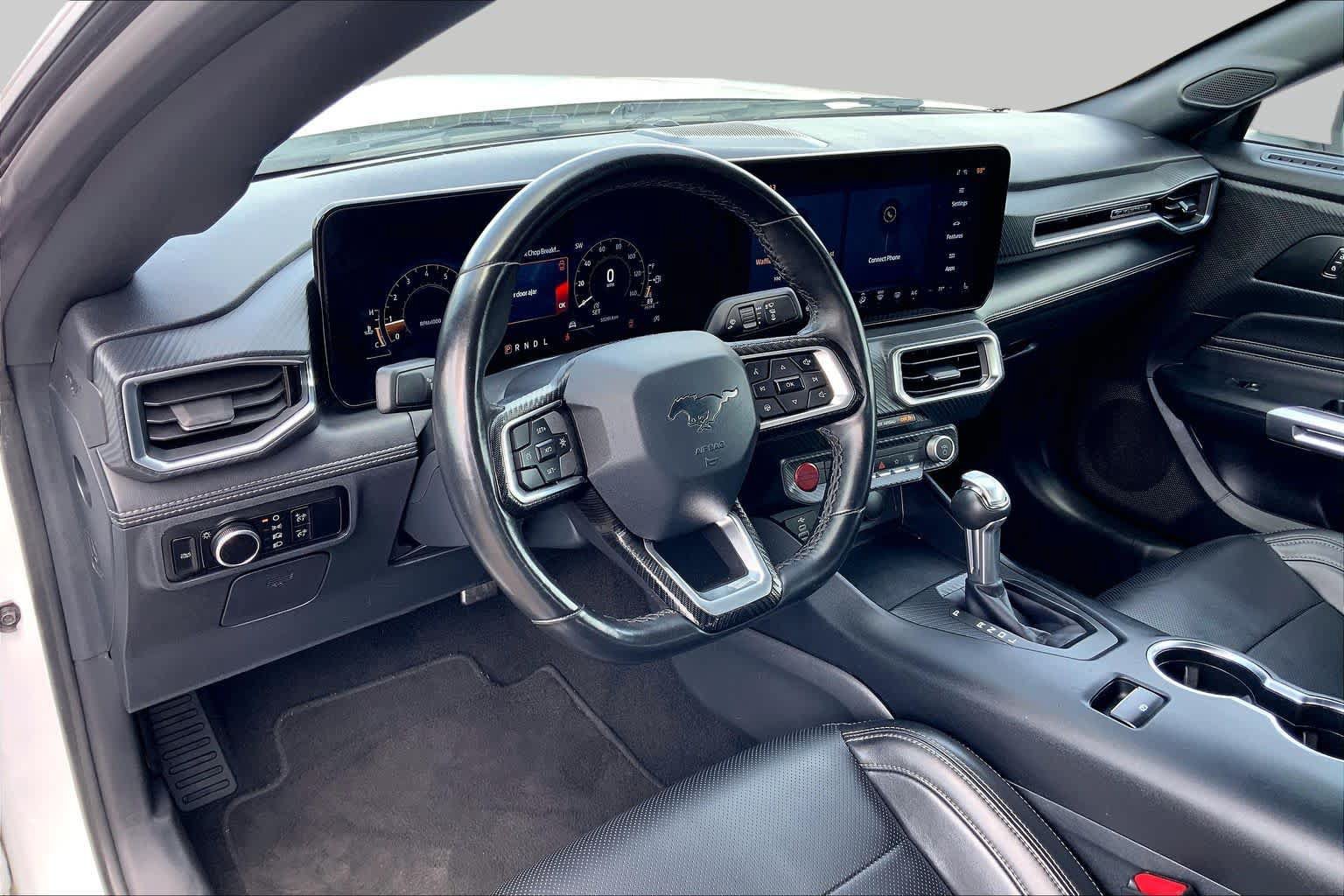Certified 2025 Ford Mustang Premium RWD image 17