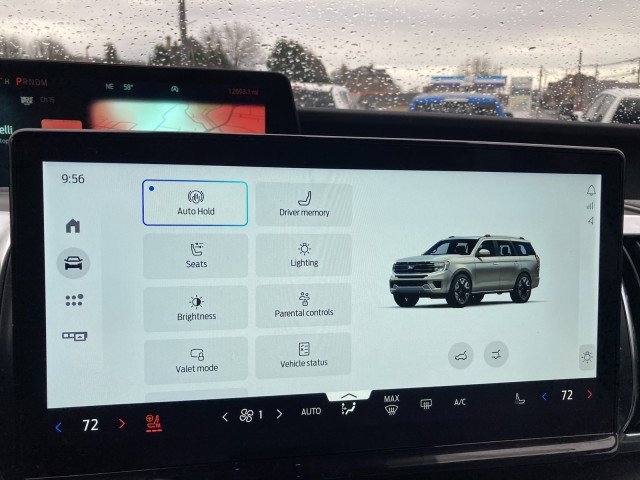 Certified 2025 Ford Expedition Max Platinum w/ Platinum Ultimate Package image 19