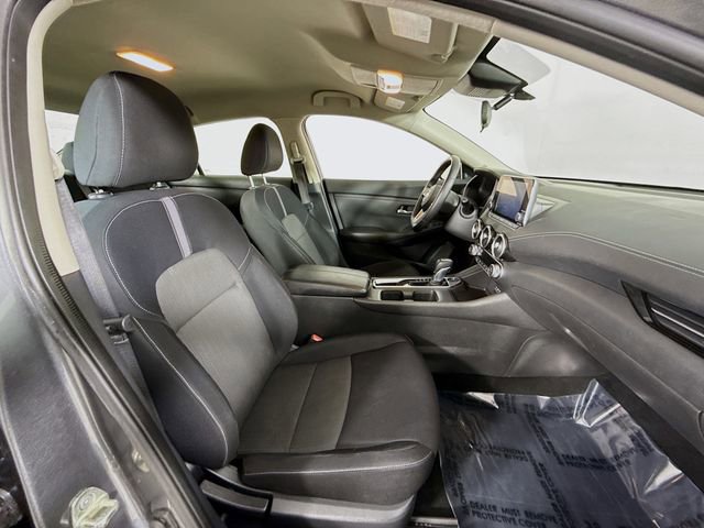 Used 2020 Nissan Sentra SV w/ Trunk Package image 25