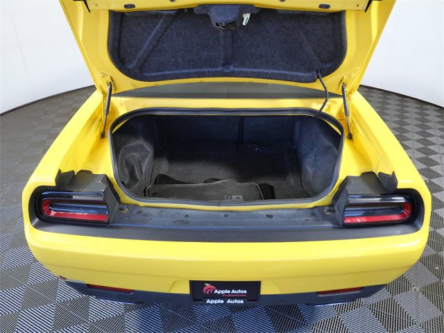 Used 2017 Dodge Challenger SXT Plus image 9