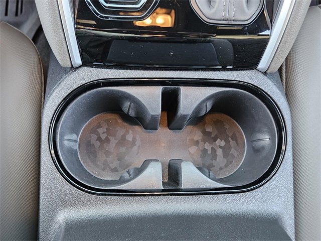 Used 2024 Chevrolet Colorado ZR2 w/ Technology Package image 19