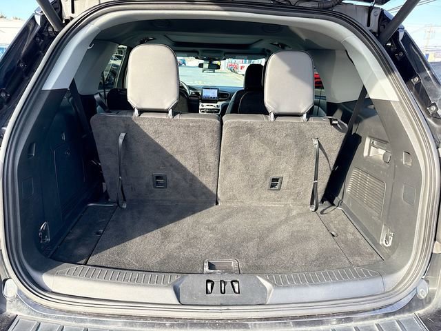 Certified 2023 Ford Explorer XLT w/ Equipment Group 202A image 29