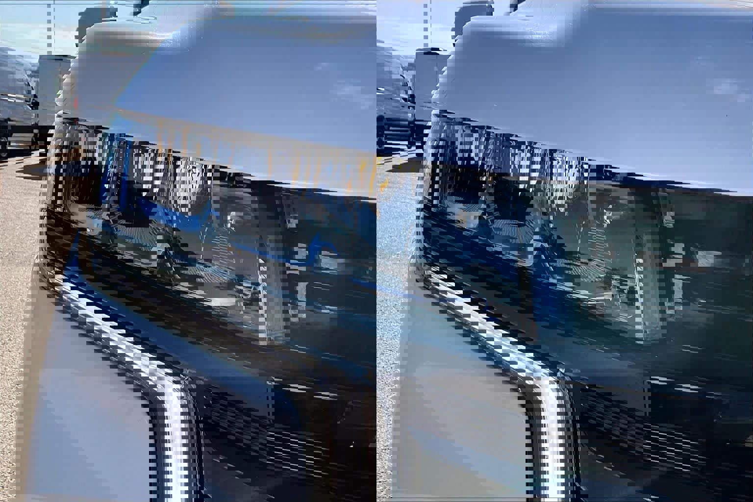 Used 2024 Chevrolet Suburban RST image 27