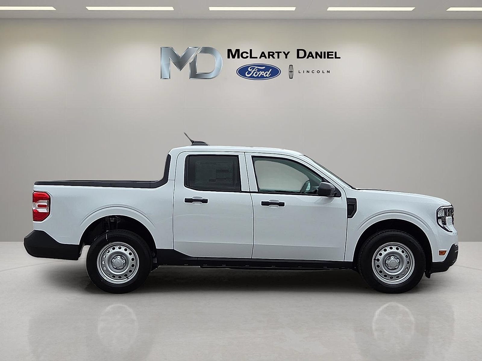 Certified 2026 Ford Maverick XL FWD image 6