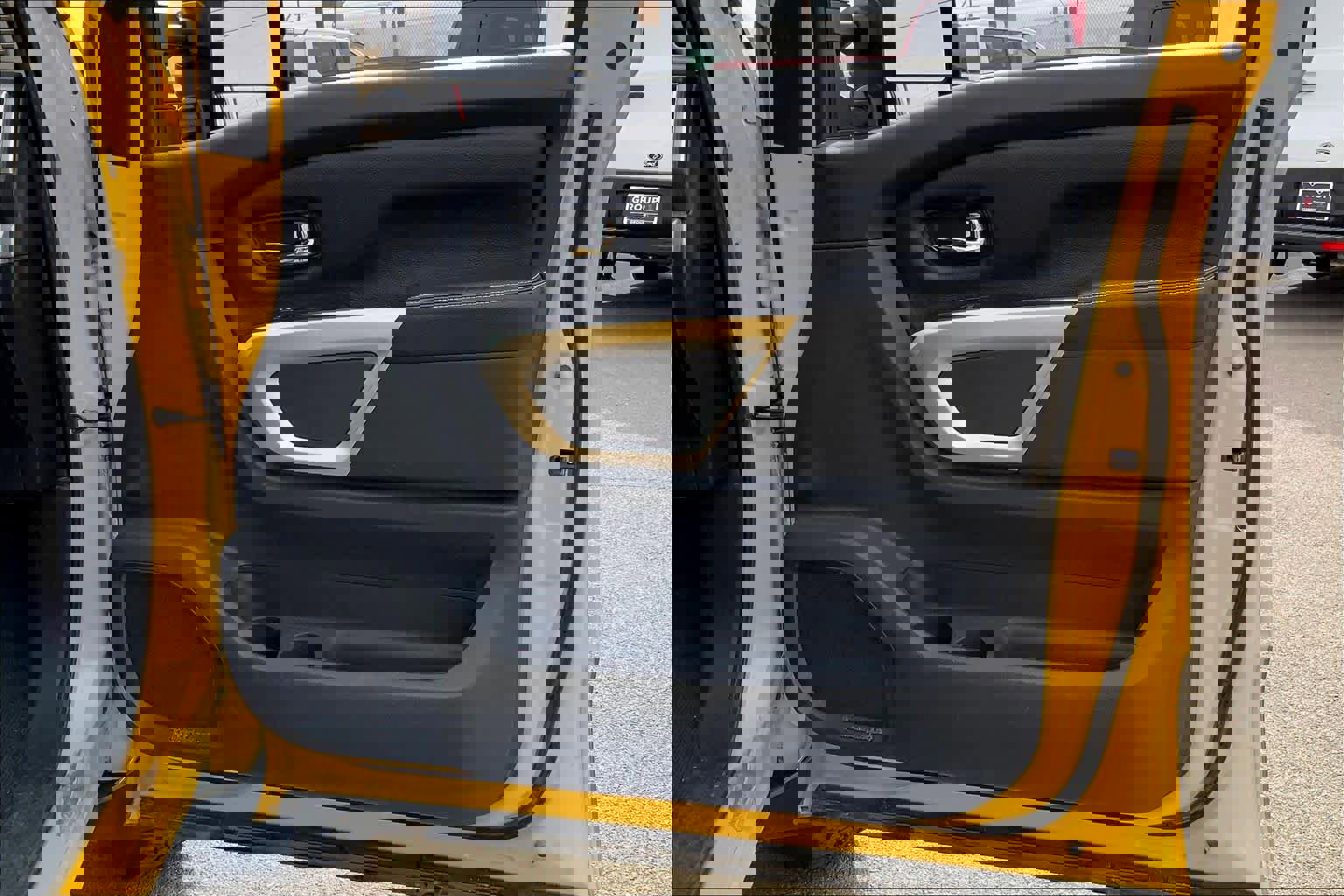 Used 2018 Nissan Titan PRO-4X w/ Pro-4x Utility Package image 22