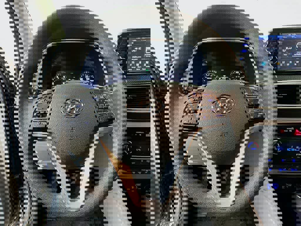 Used 2021 Hyundai Tucson SEL w/ Cargo Package image 16